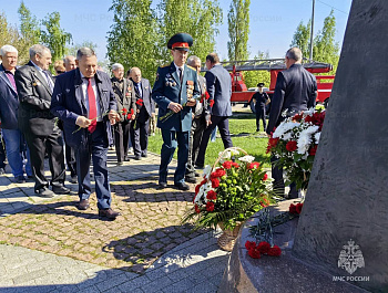 В Саратове почтили память жертв самой страшной техногенной катастрофы прошлого века - аварии на Чернобыльской АЭС
