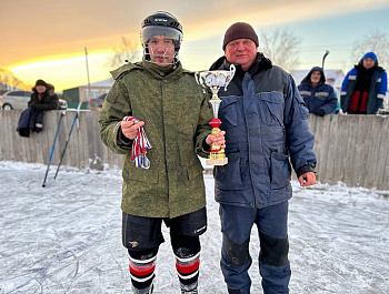 В минувшие выходные прошел турнир по хоккею на кубок депутатов Мироновского муниципального образования Питерского района