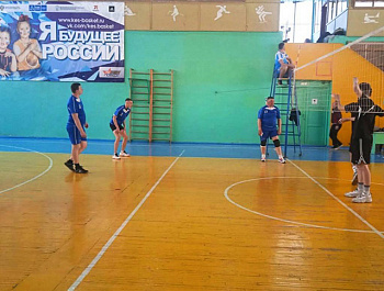 Команда Питерского района приняла участие в  турнире по волейболу памяти Ивана Родина в Красном Куте