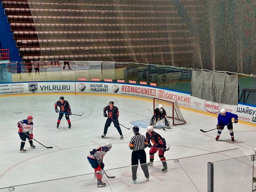 Команда «Мироновка» продолжает принимать участие в Открытом чемпионате Саратова по хоккею