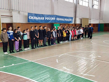 С 10 по 14 марта в детско-юношеской спортивной школе села Питерка прошло зимнее первенство по легкой атлетике среди школьников 2005-2012 года рождения.