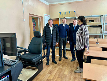 Питерский район посетил заместитель Председателя Правительства Саратовской области - министр образования Михаил Орлов